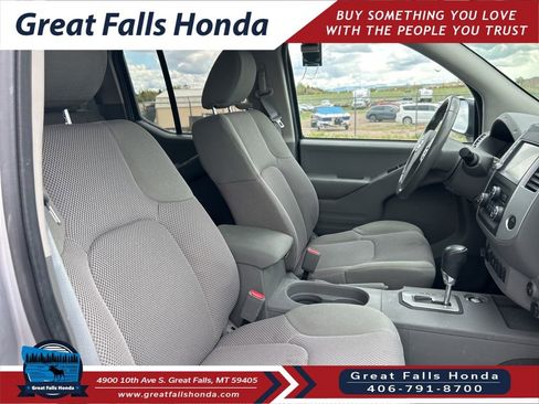 Used 2020 Nissan Frontier SV AWD/4WD image 29