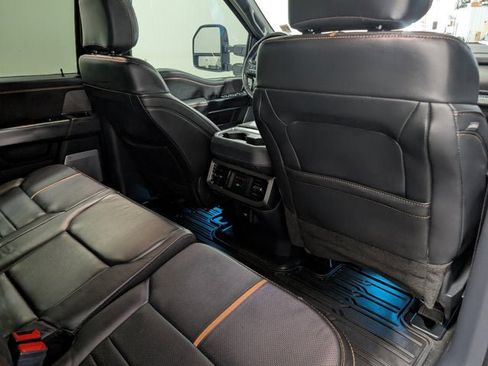Used 2024 Ford F350 Platinum w/ FX4 Off-Road Package AWD/4WD image 20