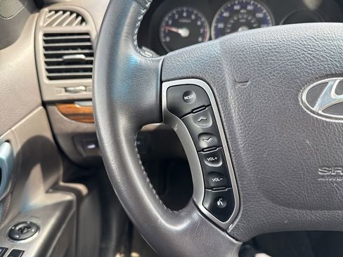 Used 2012 Hyundai Santa Fe SE image 10