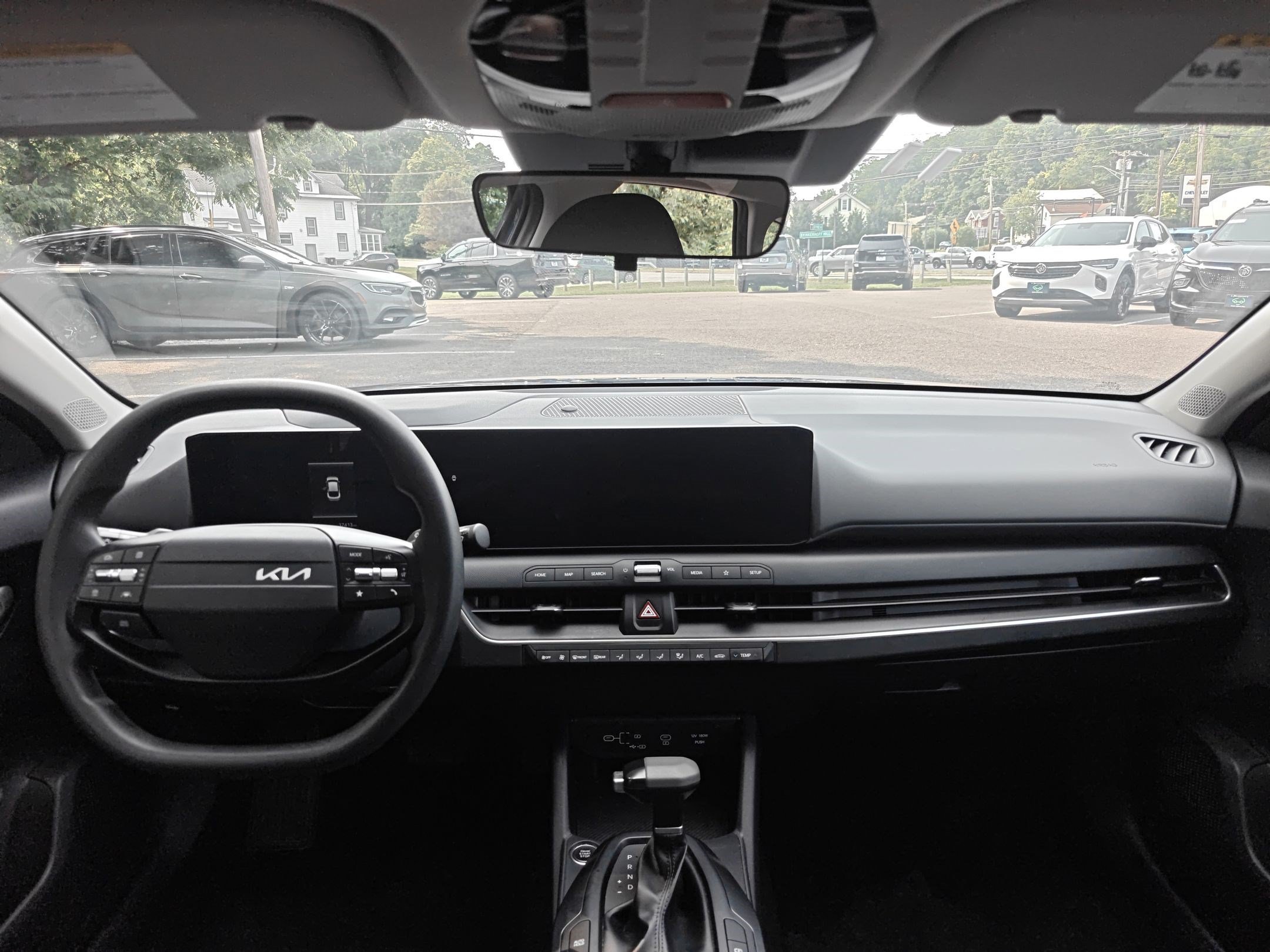 Used 2025 Kia K4 FWD image 17