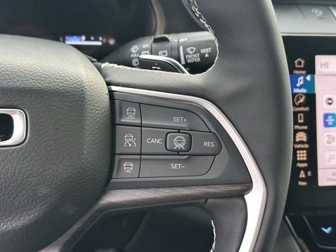 New 2026 Jeep Grand Cherokee Limited image 28