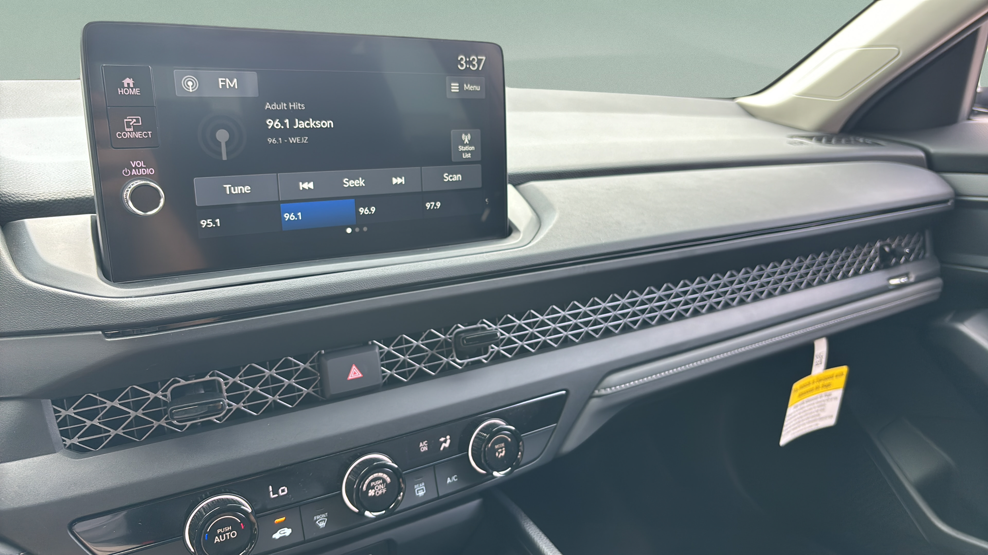 New 2026 Honda Accord LX image 28