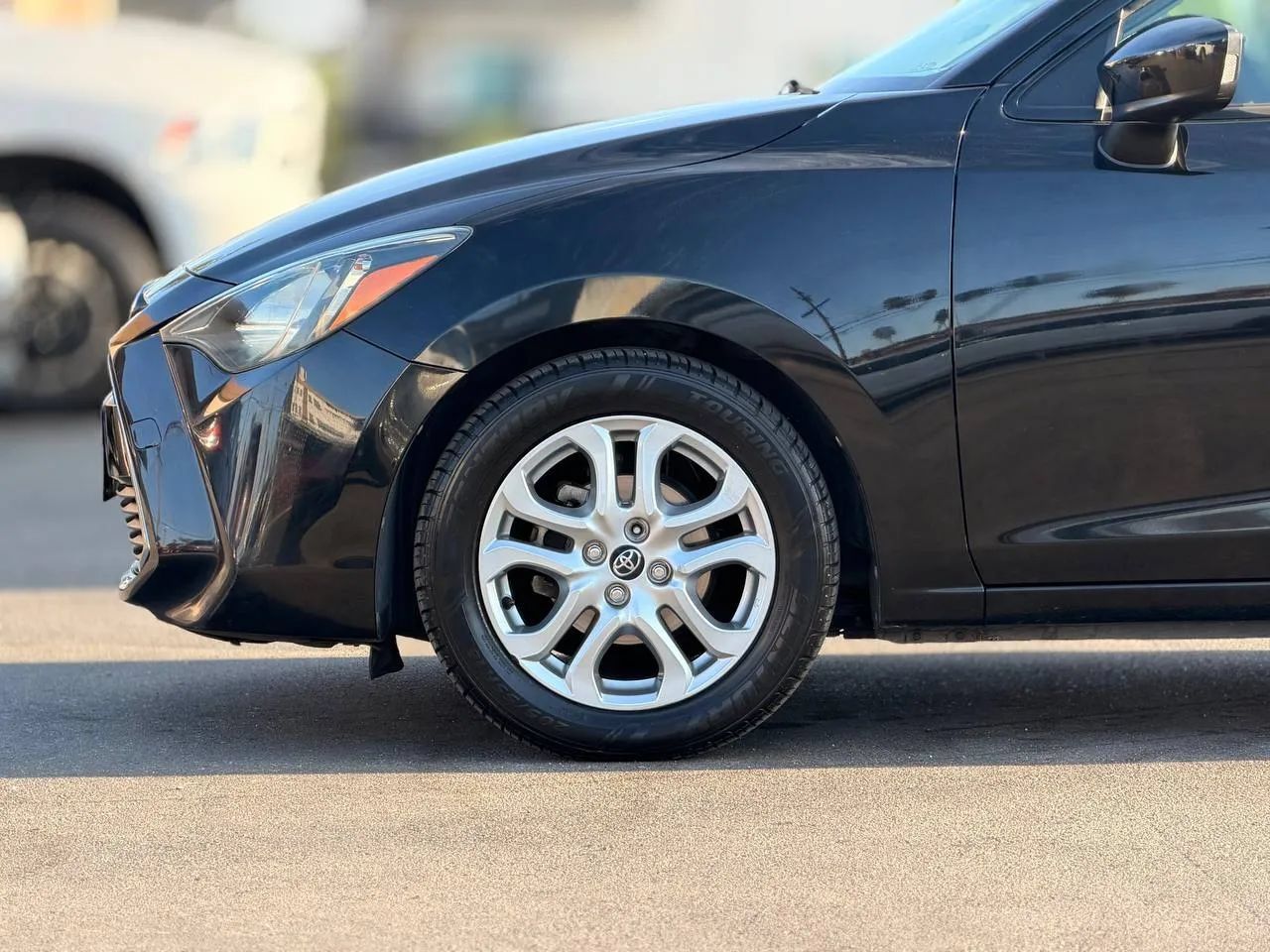 Used 2018 Toyota Yaris iA FWD image 8