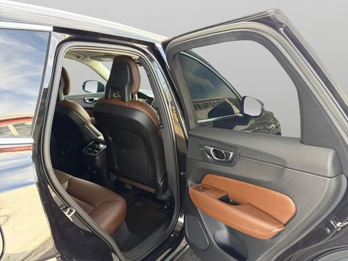 Used 2018 Volvo XC60 T6 Inscription w/ Convenience Package AWD/4WD image 18