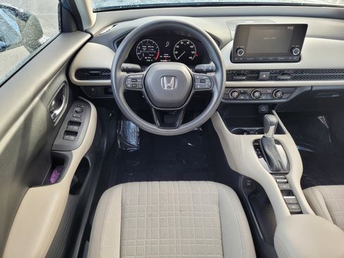 Certified 2024 Honda HR-V LX image 11
