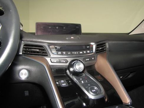 Used 2021 Acura TLX image 7