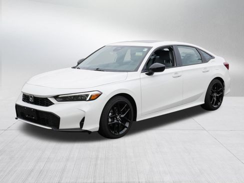 Used 2026 Honda Civic Sport image 3