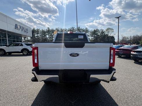 Certified 2025 Ford F250 XLT image 4
