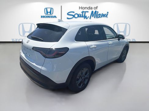 New 2027 Honda HR-V LX image 7