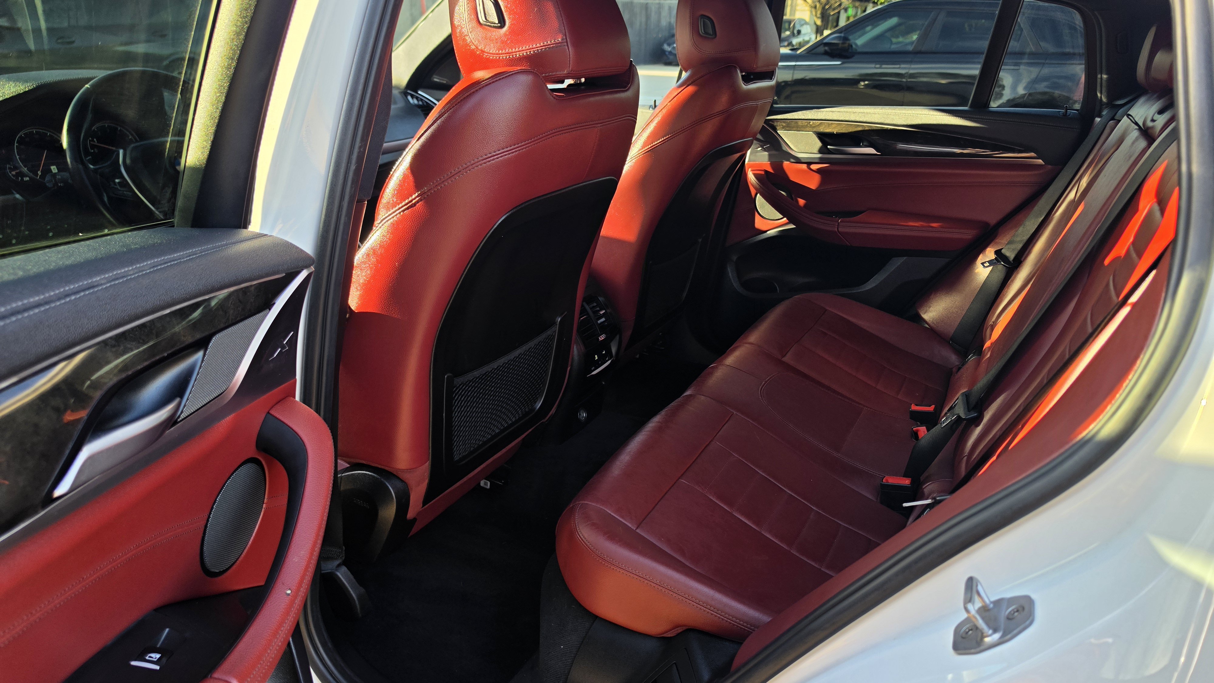 Used 2019 BMW X4 xDrive30i w/ Executive Package AWD/4WD image 21