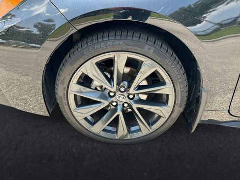 Used 2025 Toyota Corolla SE FWD image 10
