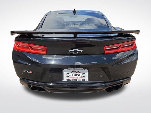 Used 2017 Chevrolet Camaro ZL1 RWD image 4