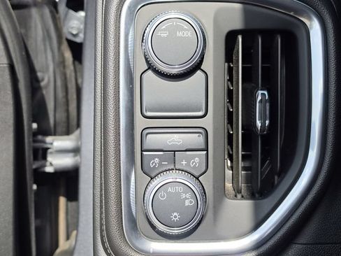 Used 2020 GMC Sierra 1500 SLE w/ SLE Value Package RWD image 32