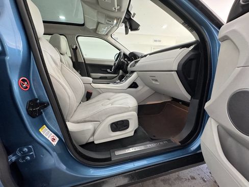 Used 2014 Land Rover Range Rover Evoque Pure Premium image 31