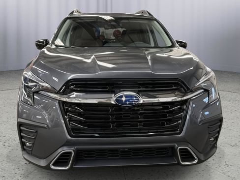 Used 2026 Subaru Ascent Touring AWD/4WD image 9