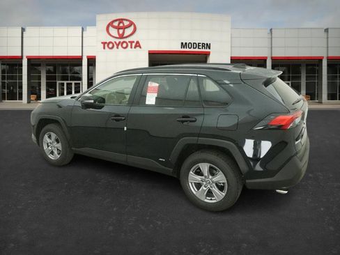 New 2025 Toyota RAV4 XLE image 11