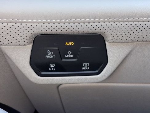 Certified 2026 Volkswagen Atlas SE w/ Panoramic Sunroof Package FWD image 20