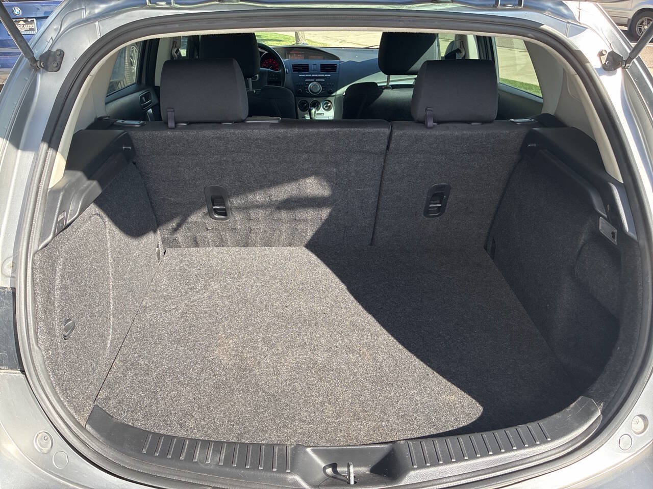 Used 2011 MAZDA MAZDA3 s Sport w/ Tech Pkg FWD image 11
