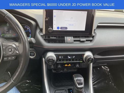 Used 2023 Toyota RAV4 SE w/ Weather & Moonroof Package image 15