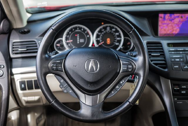 Used 2013 Acura TSX w/ Technology Package FWD image 31