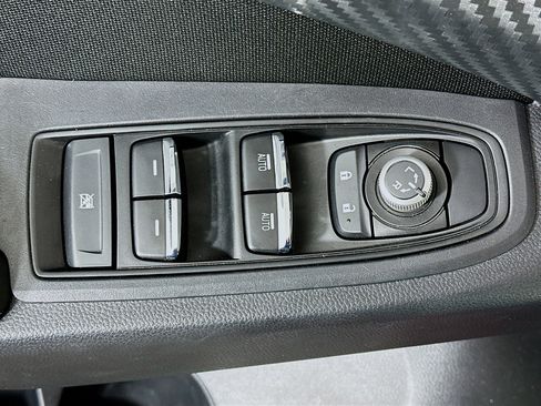 Used 2025 Subaru Ascent Premium image 15