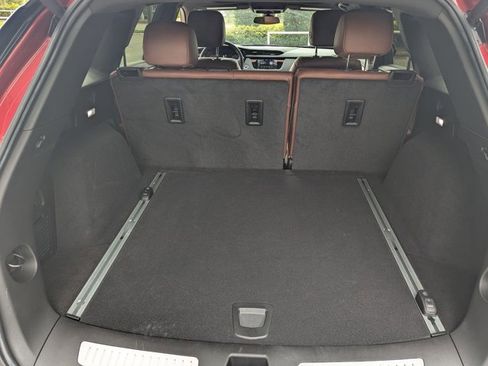 Used 2024 Cadillac XT5 Premium Luxury image 6