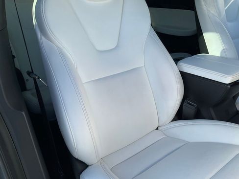 Used 2019 Tesla Model X Performance image 63