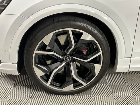 Used 2024 Audi RS Q8 image 30