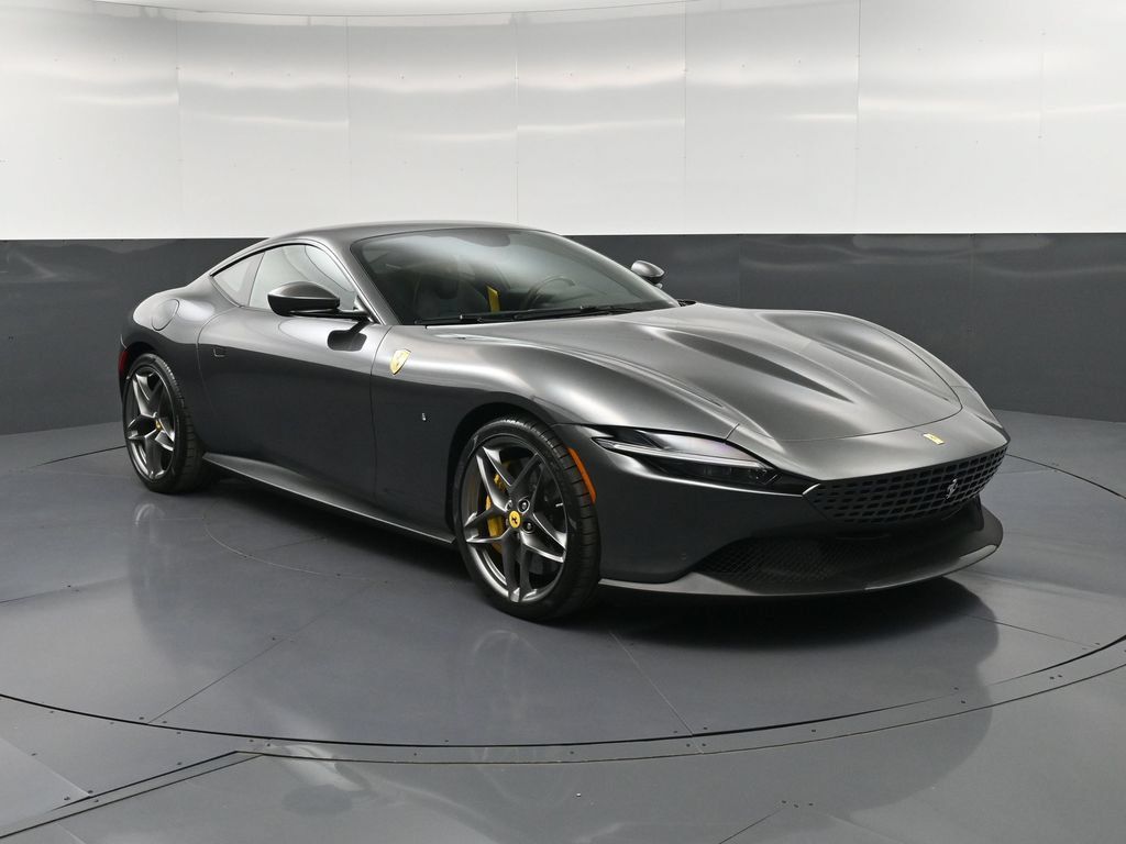 Used 2022 Ferrari Roma RWD image 10