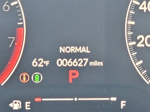 Used 2025 Honda Civic Sport image 40