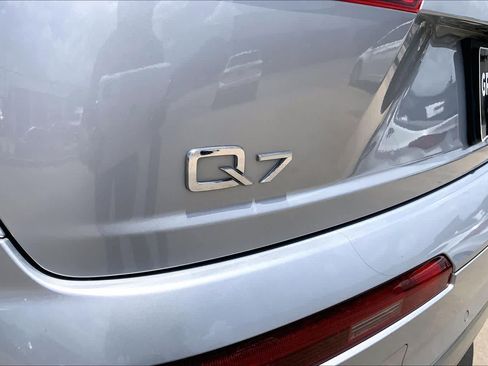 Used 2017 Audi Q7 3.0T Premium Plus AWD/4WD image 31