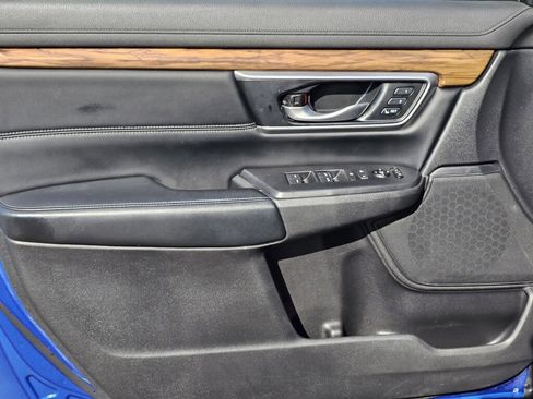 Used 2021 Honda CR-V Touring image 15