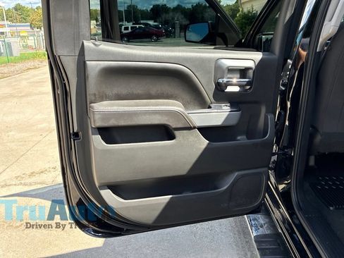 Used 2017 Chevrolet Silverado 1500 LT w/ All Star Edition AWD/4WD image 37