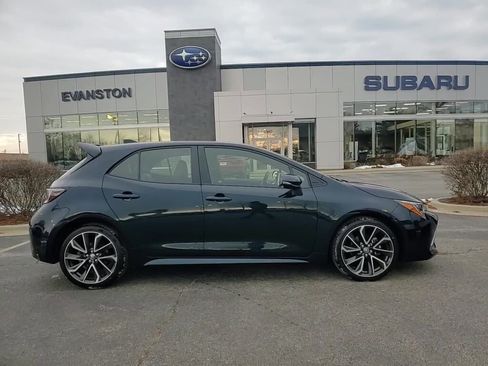 Used 2020 Toyota Corolla XSE image 2