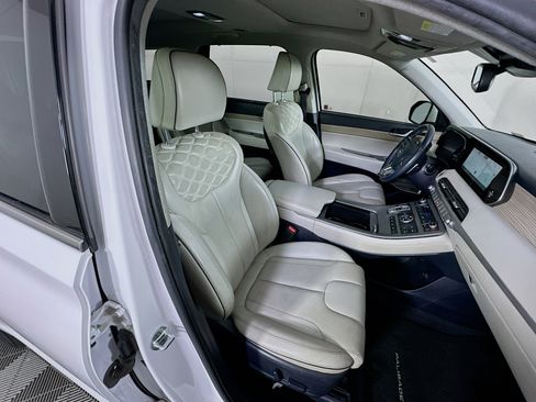 Used 2021 Hyundai Palisade Limited image 35