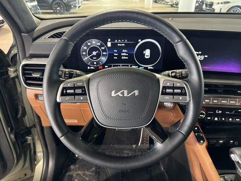 Used 2025 Kia Telluride SX Prestige X-Line AWD/4WD image 22