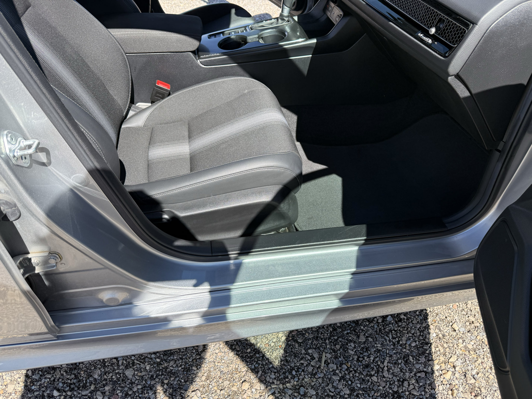 Used 2025 Honda Civic Sport image 37