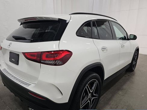 Used 2023 Mercedes-Benz GLA 250 w/ AMG Line Exterior image 2