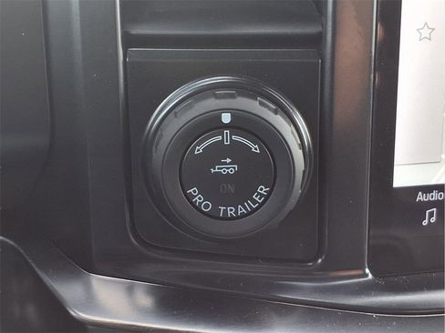 Used 2024 Ford F350 Lariat w/ Lariat Ultimate Package image 10