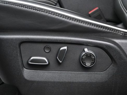 Used 2025 GMC Yukon XL AT4 Ultimate w/ LPO, Floor Liner Package image 11