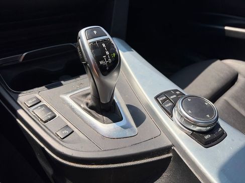 Used 2016 BMW 328i xDrive Sedan AWD/4WD image 23