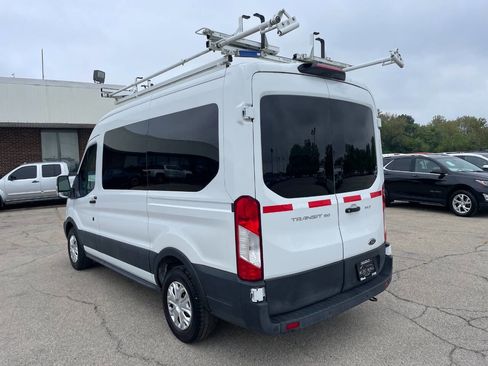 Used 2019 Ford Transit 150 XLT image 3