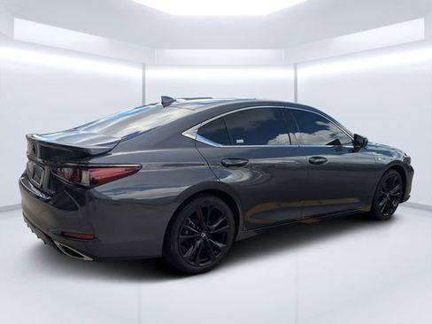 Used 2022 Lexus ES 350 F Sport w/ Accessory Package 2 FWD image 3