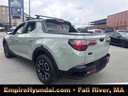 Used 2023 Hyundai Santa Cruz SEL Premium w/ Cargo Package AWD/4WD image 8