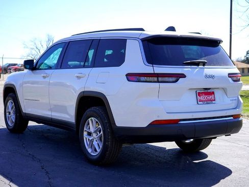 New 2026 Jeep Grand Cherokee L Laredo RWD image 8