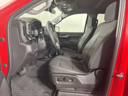 Used 2023 Chevrolet Silverado 1500 RST w/ Z71 Off-Road Package image 11