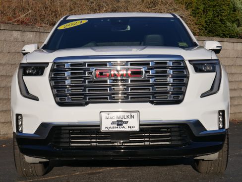 Certified 2024 GMC Acadia Denali image 2