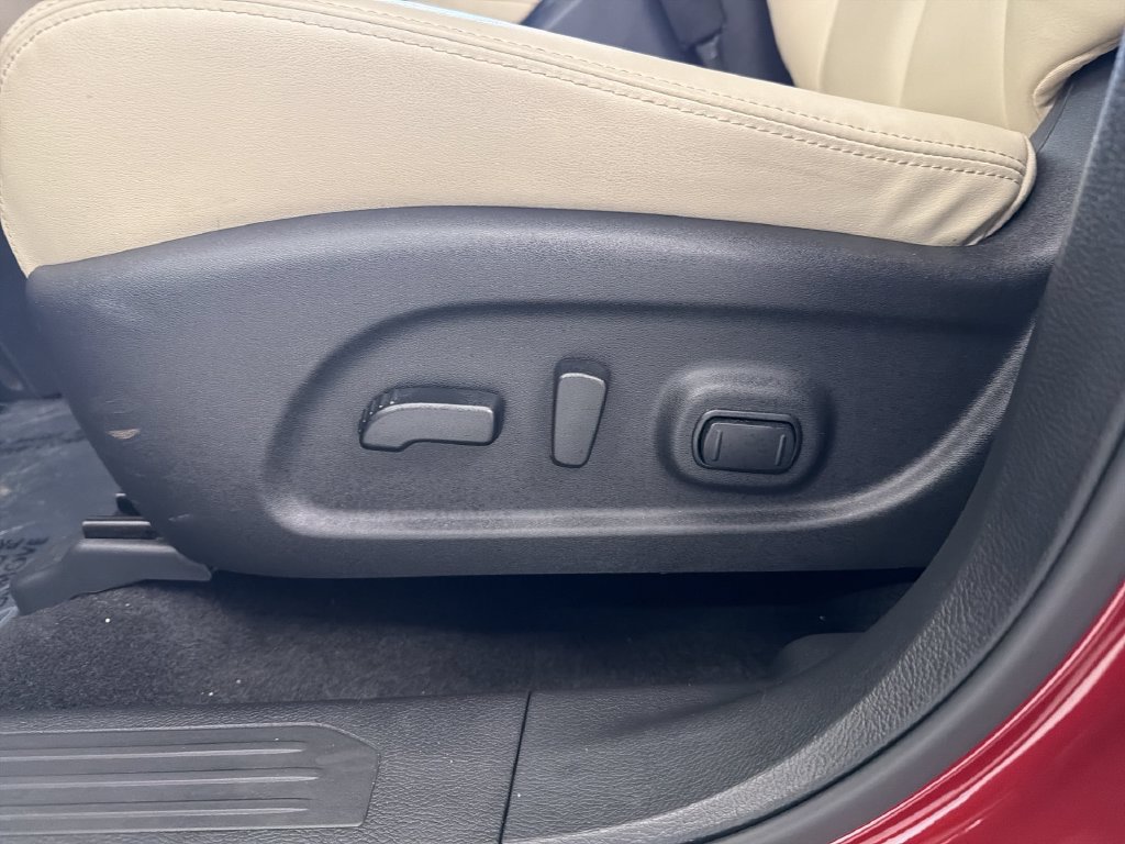 Certified 2024 Nissan Murano SV FWD image 23