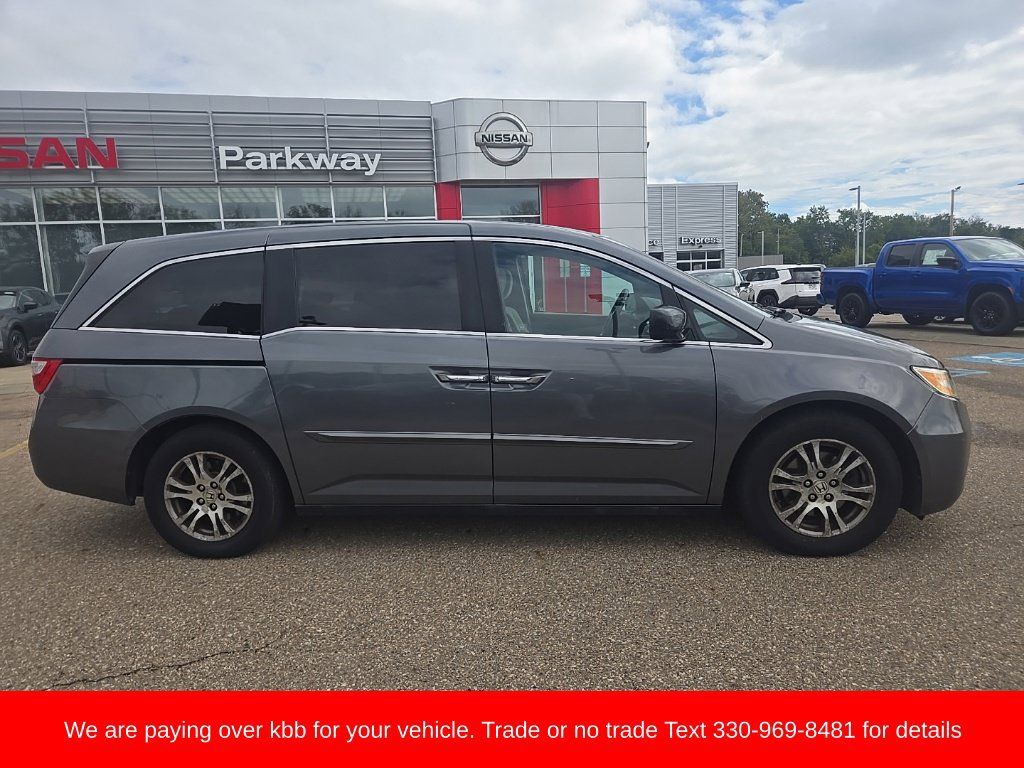 Used 2011 Honda Odyssey EX image 8