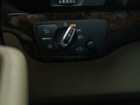 Used 2019 Audi Q7 3.0T Premium image 35